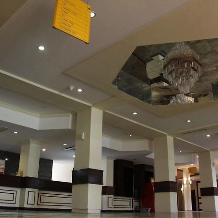 Agura Hotel Абуджа Екстер'єр фото
